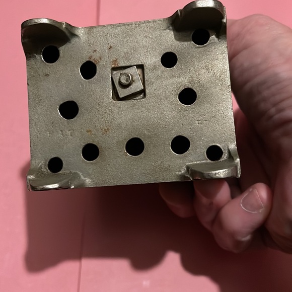 Victorian style miniature coin bank - Picture 8 of 9